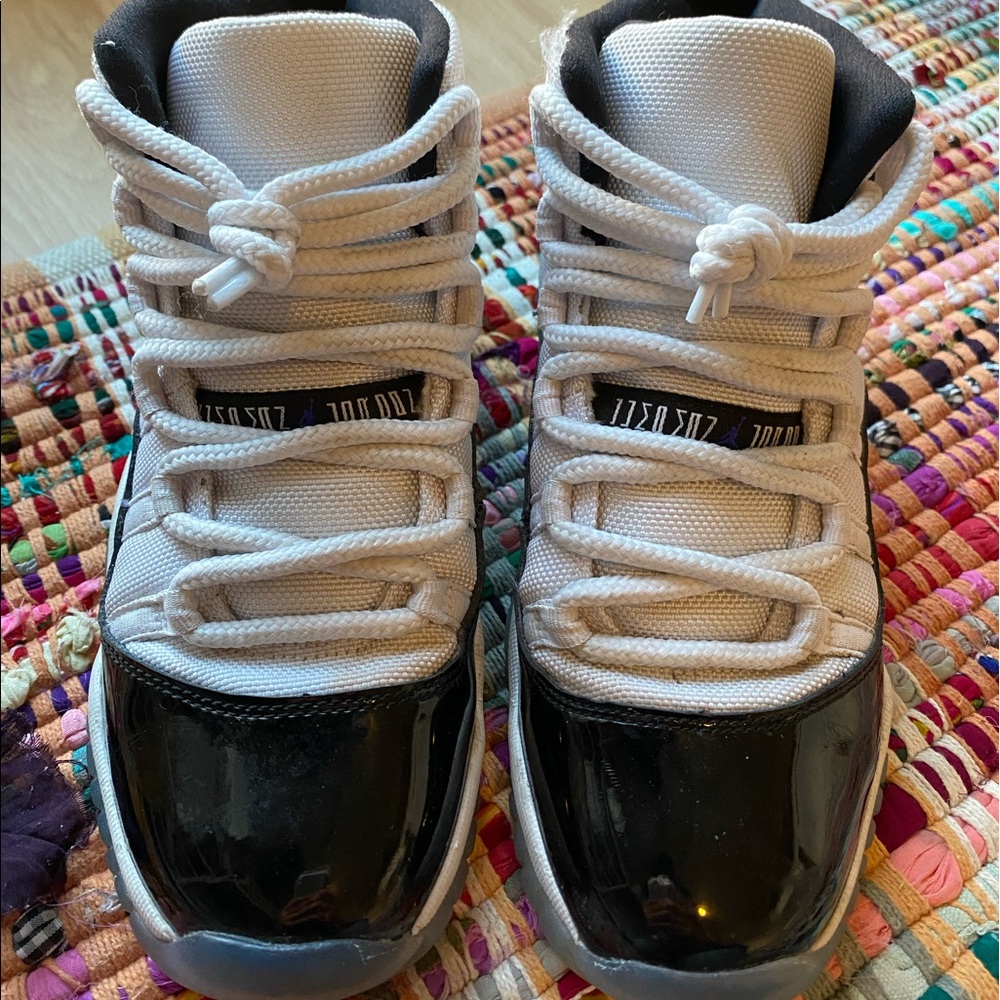 jordan 12s retro concord